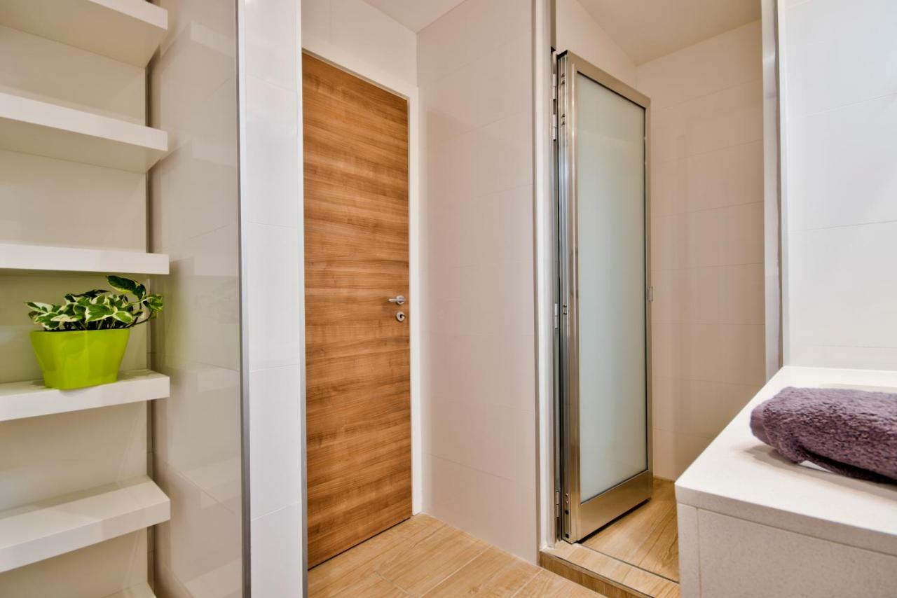 Spinola Park - The One Bedroom Loft San Ġiljan Kültér fotó