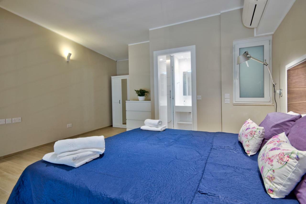 Spinola Park - The One Bedroom Loft San Ġiljan Kültér fotó